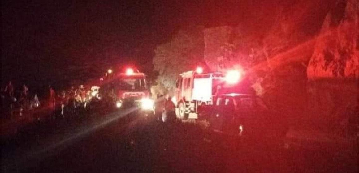 بين كسرى و حفوز، وفاة شاب في انزلاق شاحنة محملة بالسكر قادمة من الجزائر