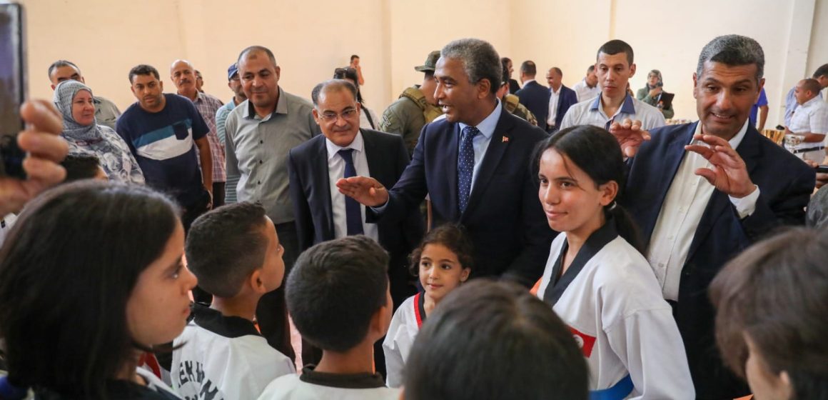 وزير الشباب والرياضة يؤدي زيارة ميدانية إلى ولاية القيروان