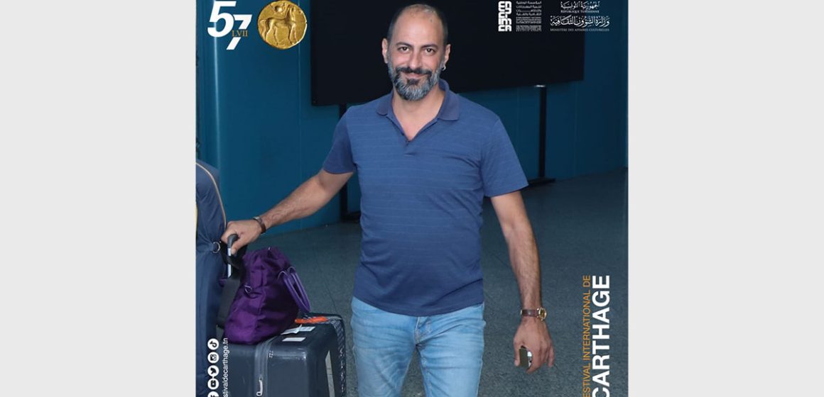 مهرجان قرطاج الدولي: وصول الفنان سمير جبران إلى مطار تونس قرطاج