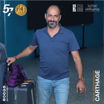 مهرجان قرطاج الدولي: وصول الفنان سمير جبران إلى مطار تونس قرطاج