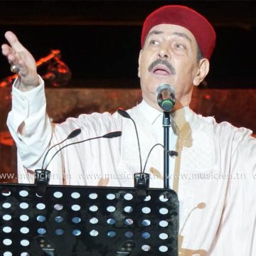 لطفي بوشناق يغني في مهرجان الياسمين برادس