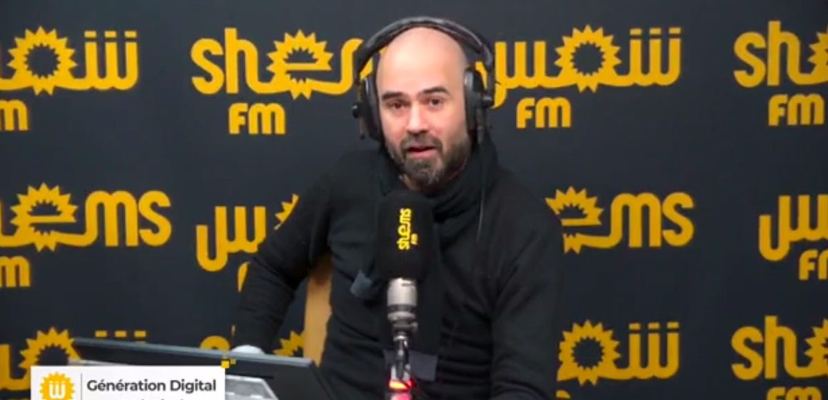 بعد 10 سنوات قضاها في كواليسها، الصحفي أمين بنواس يعلن عن مغادرته شمس FM