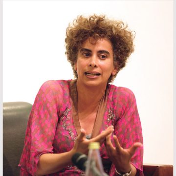 إدارة معرض فرنكفورت للكتاب تقرر حجب جائزة كان من المقرر منحها للكاتبة الفلسطينية عدنية شبلي