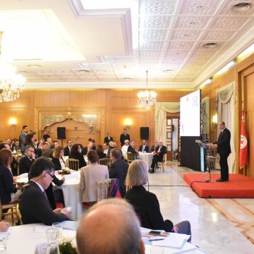رئاسة الحكومة مع الأمم المتحدة بتونس تنظم ندوة حول صندوق الائتماني متعدّد المانحين للشباب والتشغيل (صور)