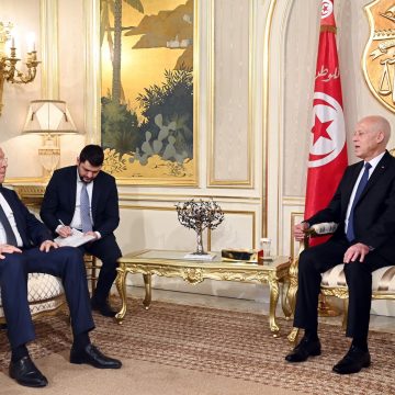 الرئيس لوزير خارحية روسيا: تونس حريصة على تعزيز العلاقات التاريخية مع بلاده (صور)