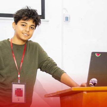 الجمعية التونسية للفضاء: حيدر الحسين الواعر، طفل ال14 سنة يقدم محاضرة علمية بمدرسة المهندسين بتونس