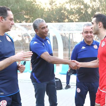 كمال دقيش في الكوت ديفوار قبل مواجهة منتخب تونس نظيره الناميبي (صور)