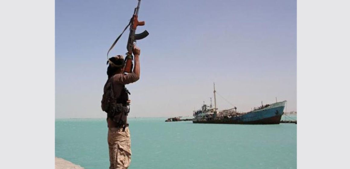 الحرب على غزة: اغراق 3 زوارق يمنية هلك فبها 10 من جنود الحوثيين