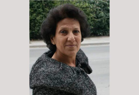 الأستاذة المناضلة راضية النصراوي تتلقى العلاج بمصحة في العاصمة