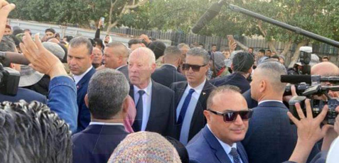 الرئيس سعيد يزور ولايتي سليانة و القيروان