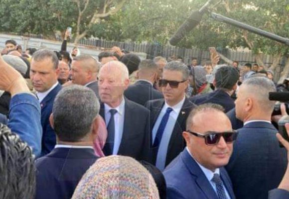 الرئيس سعيد يزور ولايتي سليانة و القيروان