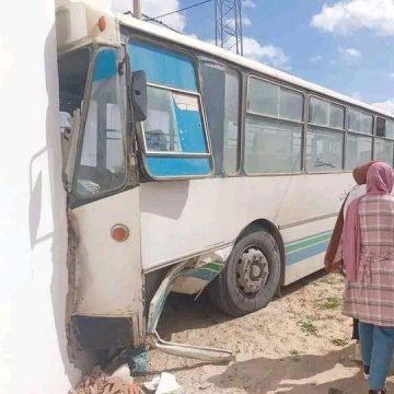 مدنين : آخر المستجدات في حادث اصطدام حافلة نقل مدرسي