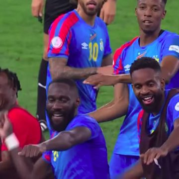 الكونغو تتأهل الى نصف نهائي كأس أمم أفريقيا (فيديو)