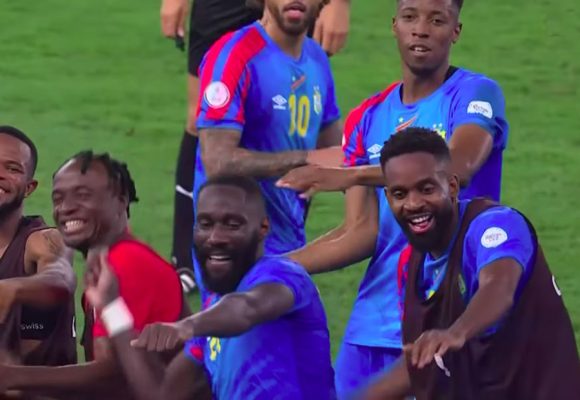 الكونغو تتأهل الى نصف نهائي كأس أمم أفريقيا (فيديو)