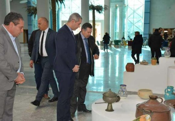 تونس/ وزير السياحة يشرف على افتتاح معرض فنون النكهات والمذاقات