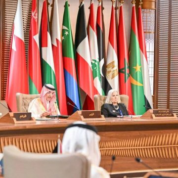 القمة العربية الـ 33 بالمنامة : مضيعة للوقت و ذر رماد على العيون