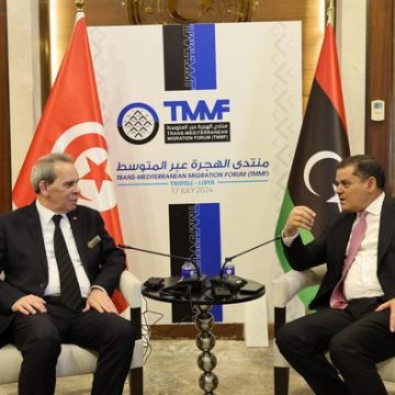 رئيس الحكومة يتحادث مع رئيس حكومة الوحدة الوطنية الليبية