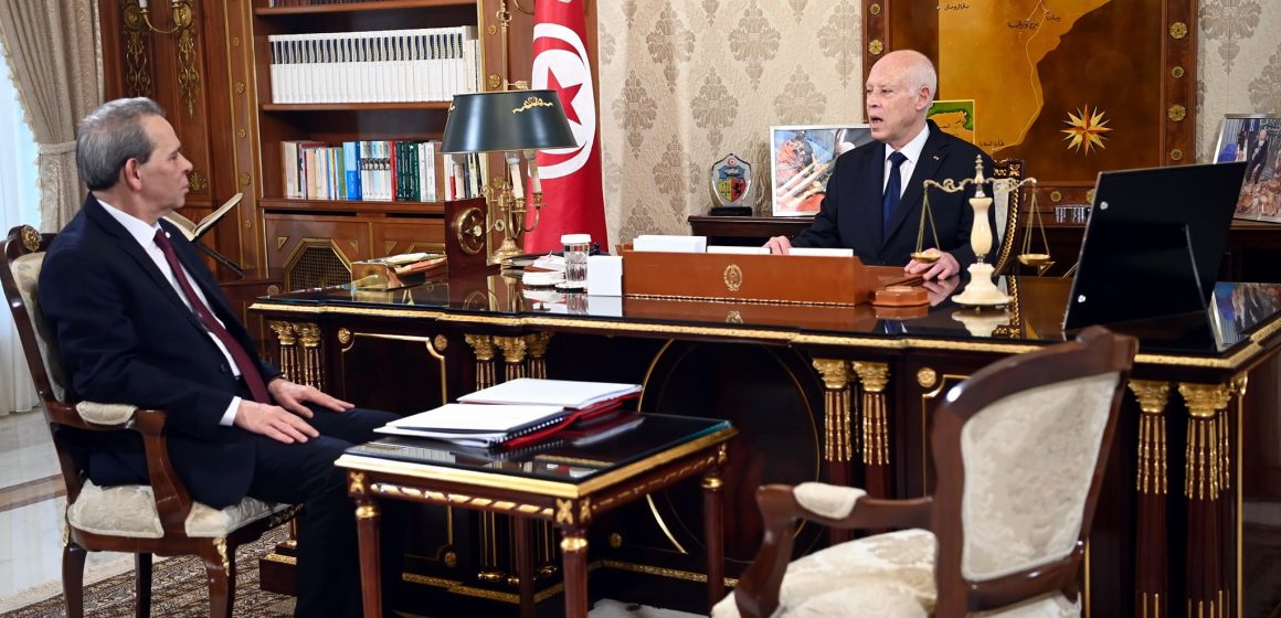 الرئيس يلتقي بالحشاني للاطلاع على نتائج منتدى الهجرة عبر المتوسط بطرابلس