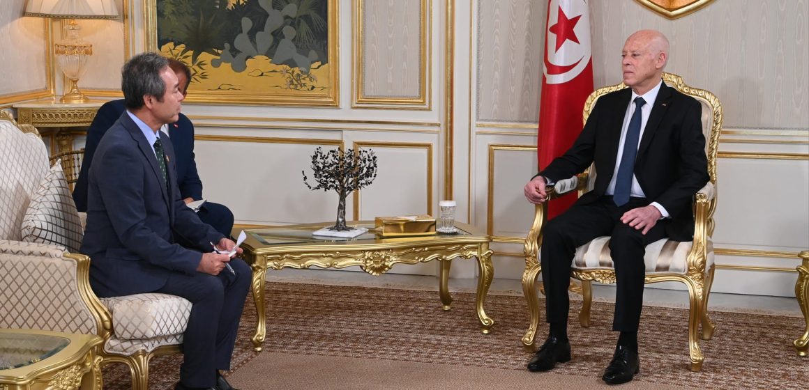 قرطاج/ بمناسبة انتهاء مهامه في تونس، سفير كوريا يودع الرئيس سعيد