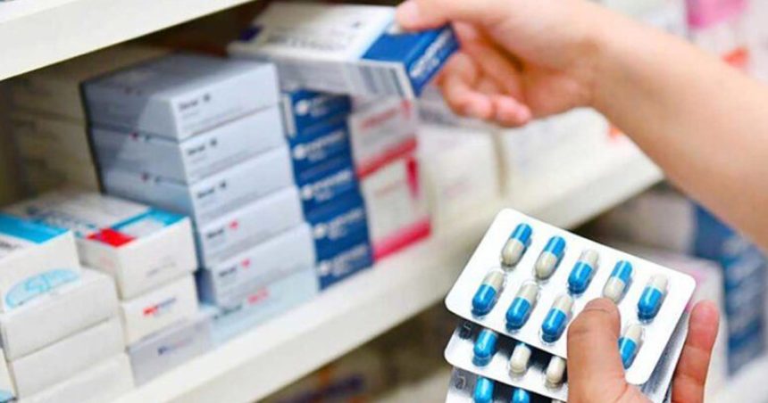 الأستاذ الشكندالي حول ما يروج له في “توجه الدولة نحو الدور الإجتماعي” وفقدان الأدوية خير مثال…