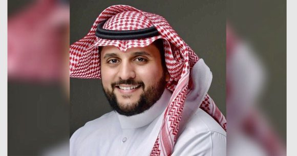 حاتم الشهري: “يا أهل تونس الخضراء بكل حب آتيكم يوم الجمعة…”