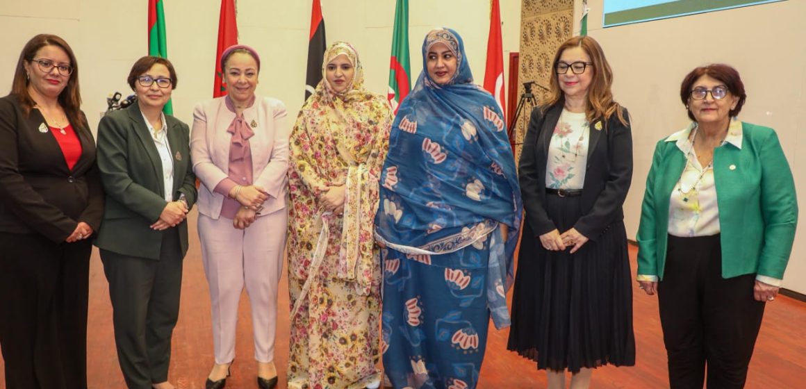 نواكشوط- موريتانيا: وزيرة الأسرة تشارك في ملتقى “تمكين المرأة في دول المغرب العربي”