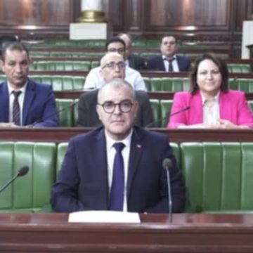البرلمان: تونس وقعت على قروض تهم قطاع التعليم العالي و الستاغ…