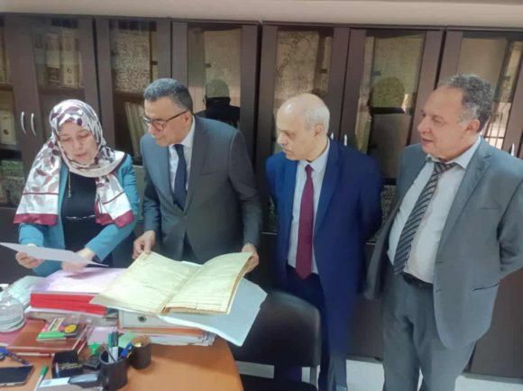 الوزير الهذيلي يؤكّد على تطوير خدمات الديوان الوطني للملكية العقارية مع تبسيط الإجراءات