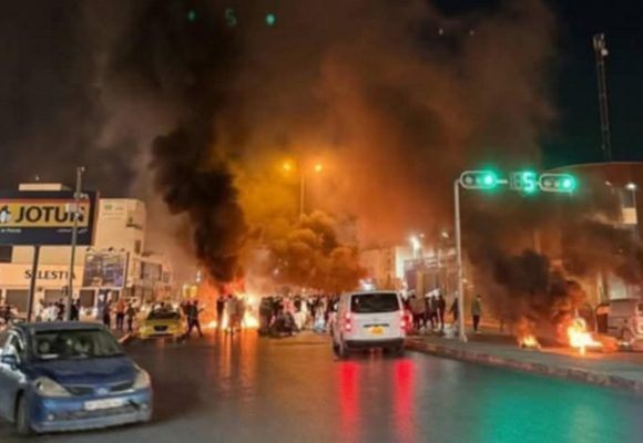 ليبيا: احتجاجات ليلية للمطالبة برحيل عبد الحميد دبيبة (فيديو)