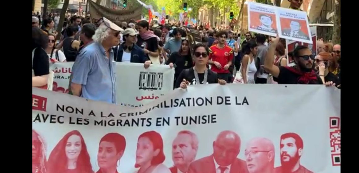 باريس/ دعوة لمسيرة بساحة الجمهورية للإفراج عن معتقلي الرأي بتونس