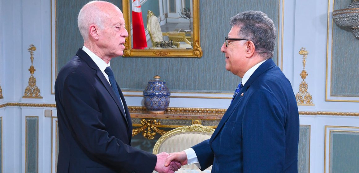 الرئيس يؤكد لبودربالة و الدربالي أن دور المجلسين محوري في معركة التحرير الوطني