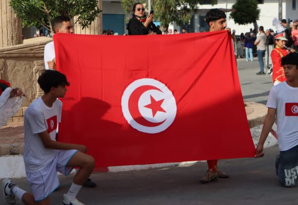 المنستير/ جمعية صيانة مدينة لمطة: نجوى بن سالمة تفوز بجائزة أحسن أكلة بسيسة في تونس (صور)