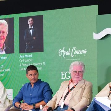 حسين فهمي في مهرجان كان السينمائي: بدأنا ننهض مرة أخرى