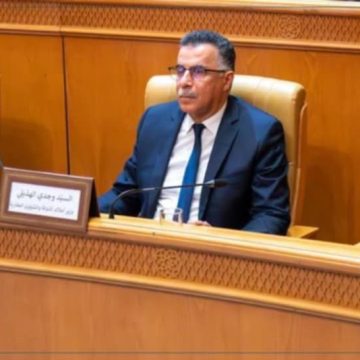 وزير أملاك الدولة: بصدد تكثيف عمليات المراقبة على السيارات الإدارية و التصدي للتجاوزات