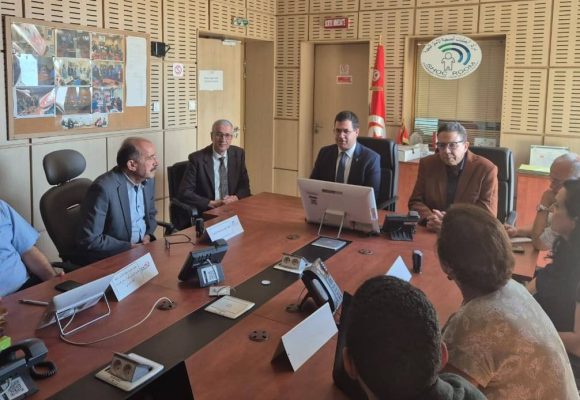 وزارة الصحة توقع اتفاقية شراكة مع عدة جمعيات بعنوان “معًا ضد السيدا والإدمان”