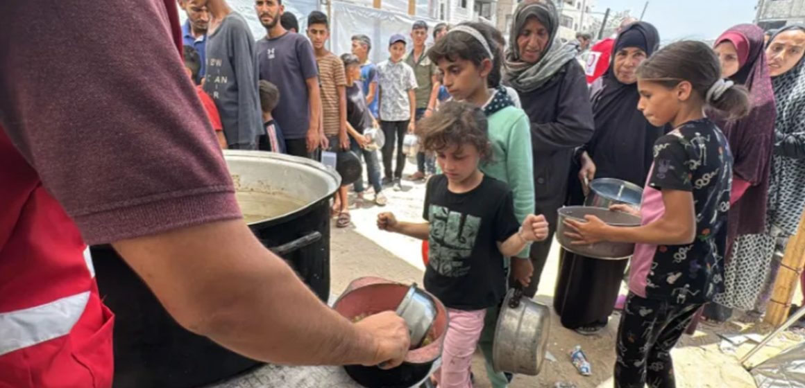الكحلاوي يكتب حول استشهاد 12 فلسطيني من غزة وهم ينتظرون المساعدات…