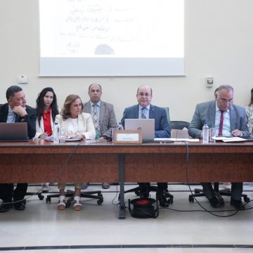 لجنة السياحة تعقد جلسة استماع حول مشاغل القطاع السياحي