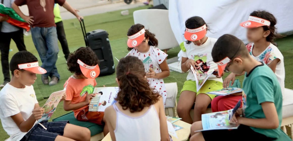 الاقبال يتزايد/ “مصيف الكتاب 2025: حين تتحول القراءة إلى متعة صيفية”