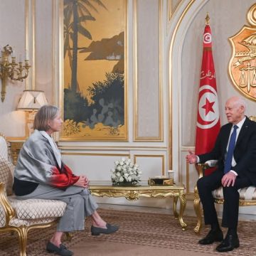قرطاج: الرئيس يلتقي بسفيرة كندا في تونس بمناسبة انتهاء مهامها