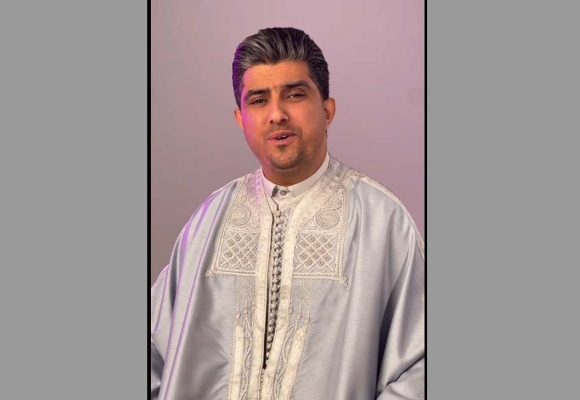 عرض موسيقي مميز يقدمه سفيان الزايدي في تستور مدينة الأندلس
