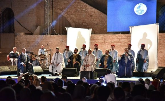 القوّالة: حوار الأصوات والألحان لحاتم الفرشيشي