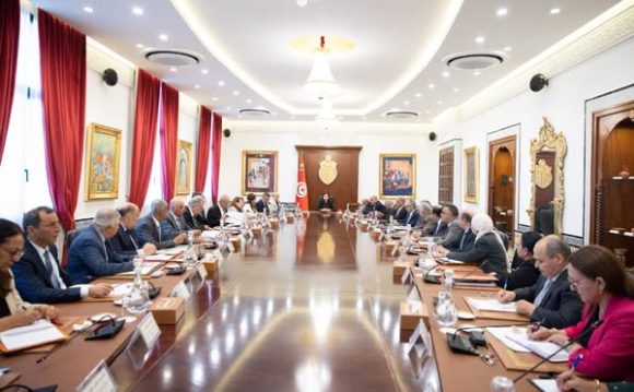 القصبة: مجلس وزاري ينظر في التوازنات المالية لمشروع قانون المالية ل 2026