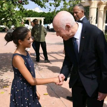 تزامنا مع مسيرة الاتحاد، جراد يكتب: كان الرئيس يؤدي زيارات عمل….