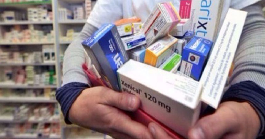 تونس: الد. بوجدارية يعلق على أزمة الدواء وخاصة منها الحياتية و يقترح…