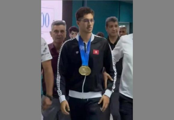 موجة غضب بسبب غياب استقبال رسمي للبطل العالمي أحمد الجوادي