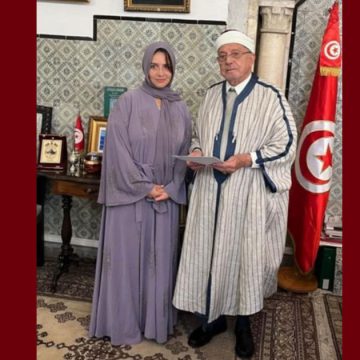 ديوان الافتاء: اوروبية تعلن اسلامها بمكتب هشام بن محمود