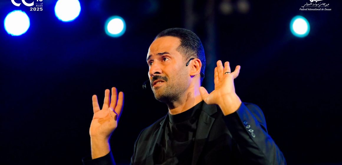 نبيل بن مسمية “الكلّاب” يتألق في عرضه الأول “تونسي ونص” على ركح سيدي الظاهر