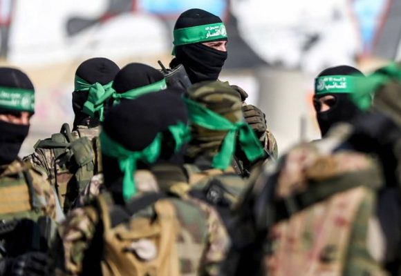المقاومةُ الفلسطينية لن تنزع سلاحها