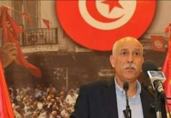 الأستاذ النقابي عبد السلام الككلي: “من يصدق عطلة الطبوبي؟”