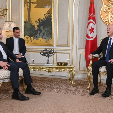 الوضع الإقليمي و استهداف أمنه في لقاء الرئيس بوزير خارجية ايران